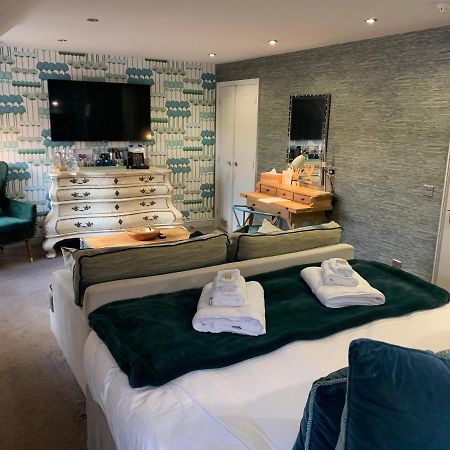 No33 Thornham Boutique Suites Bagian luar foto