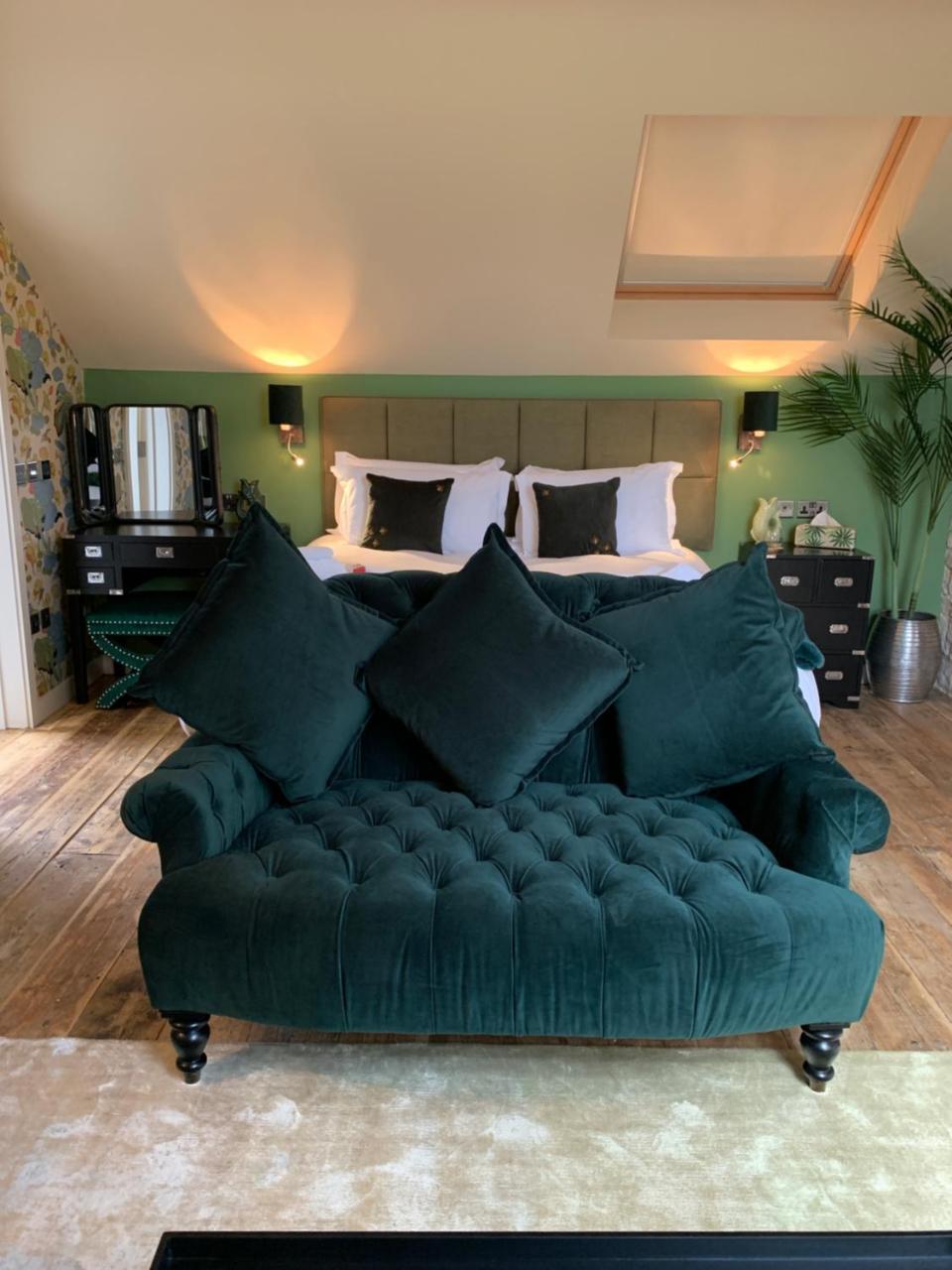 No33 Thornham Boutique Suites Bagian luar foto