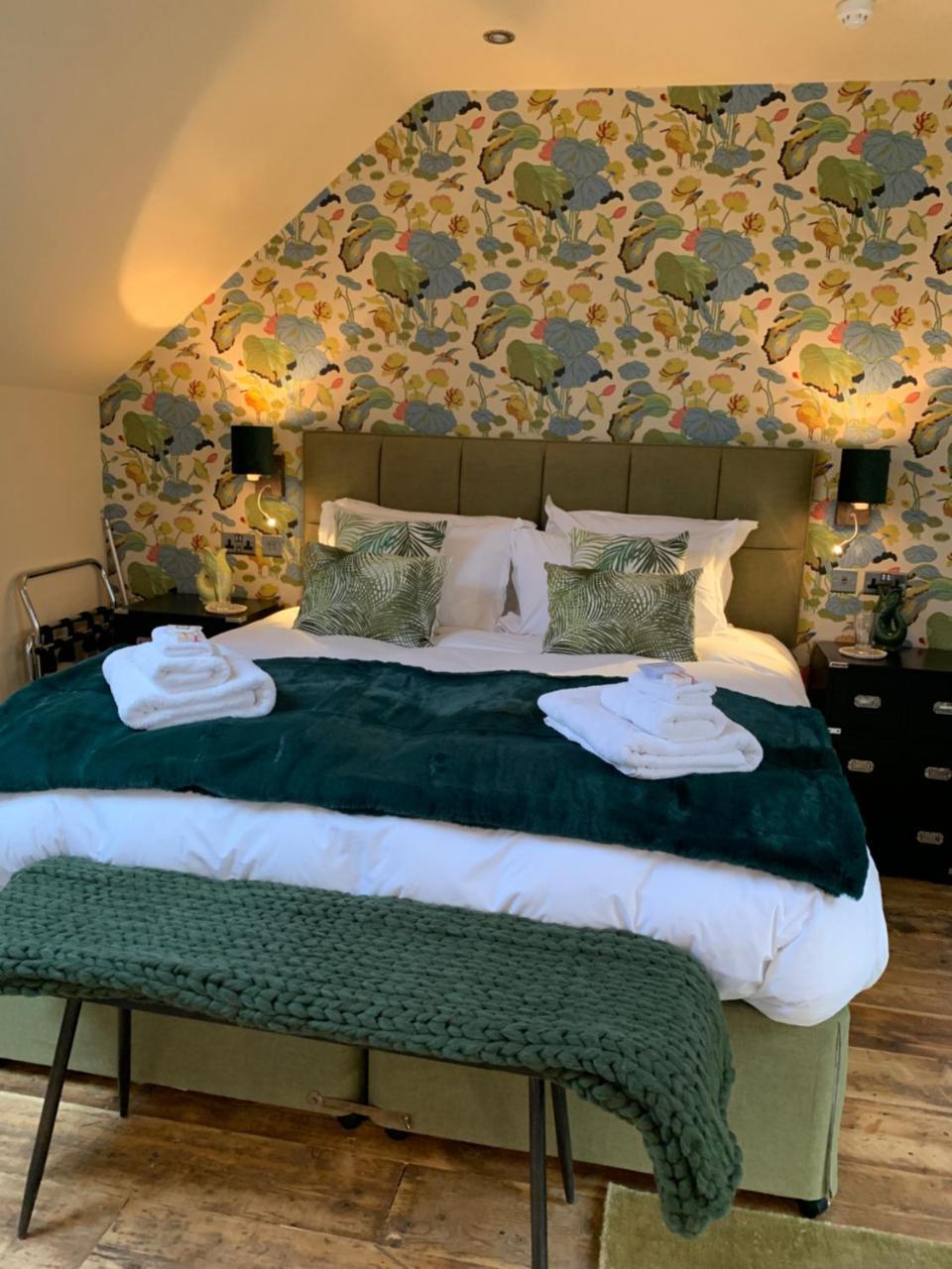 No33 Thornham Boutique Suites Bagian luar foto